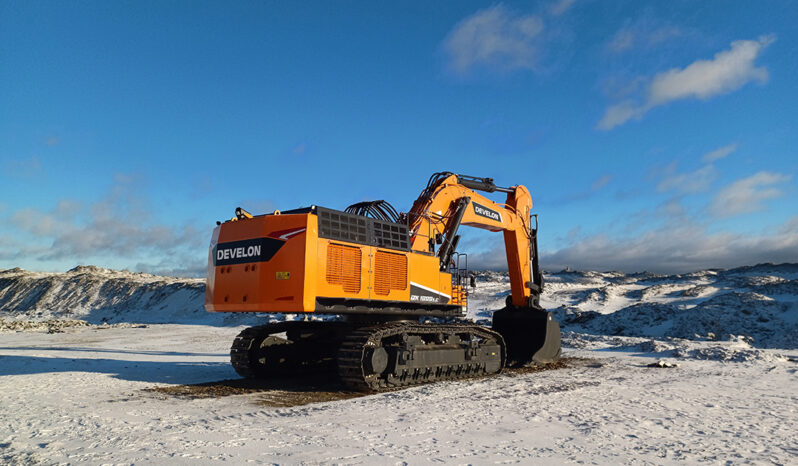 New 2025 Develon DX1000LC-7 Tracked Excavators full