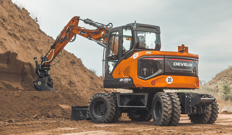 New 2025 Develon DX100W-7 Wheeled Excavators
