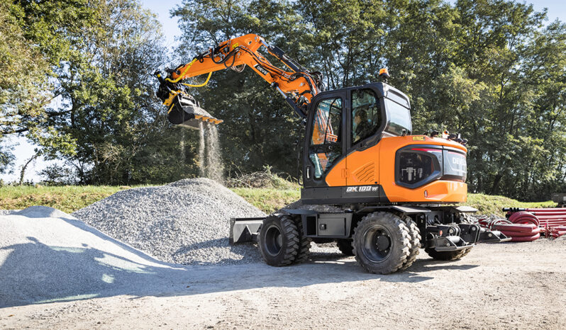 New 2025 Develon DX100W-7 Wheeled Excavators full