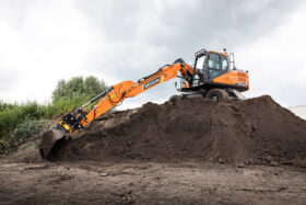 New 2025 Develon DX170W-7 Wheeled Excavators full