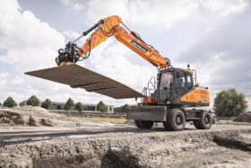 New 2025 Develon DX170W-7 Wheeled Excavators full