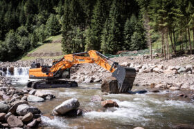 New 2025 Develon DX245NHD-7 Tracked Excavators full