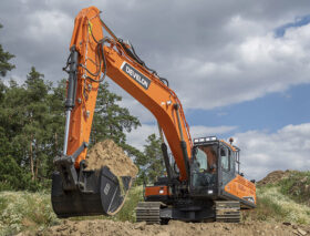 New 2025 Develon Tracked Excavators full