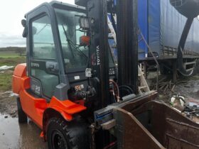 2012 Toyota 4.5 Ton Forklift  £10995 full