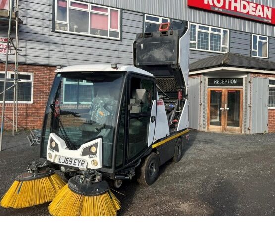 2020 JOHNSTON CX202 ROAD SWEEPER in Compact Sweepers full