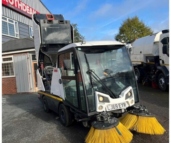 2020 JOHNSTON CX202 ROAD SWEEPER in Compact Sweepers full