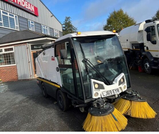 2020 JOHNSTON CX202 ROAD SWEEPER in Compact Sweepers full