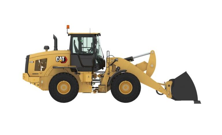 CAT 930M