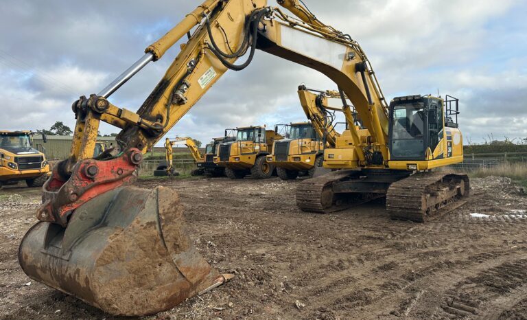 2016 Komatsu PC360 LC-11 | Year 2016 | Hours Circa 9,500