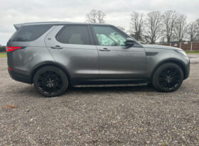 Land Rover Discovery full