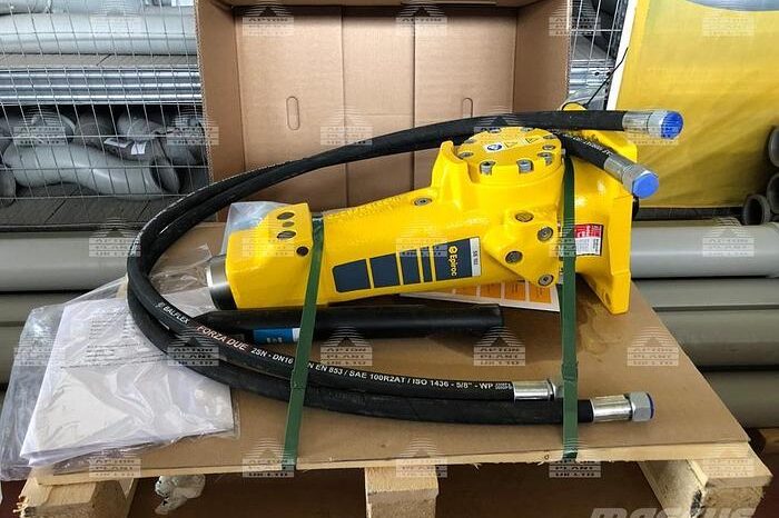 Used ATLAS COPCO EPIROC SB102 £3000 full