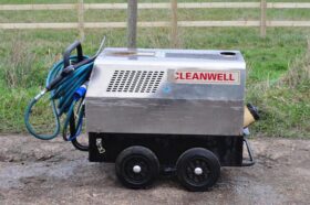 Used CLEANWELL 14-100 STEAM PRESSURE WASHER £1000 full