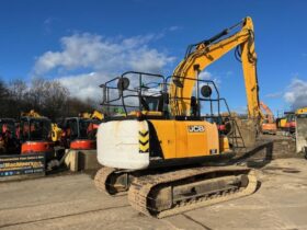 2016 JCB JS130LC Excavator 12 Ton to 30 Ton for Sale full