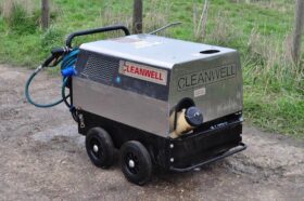 Used CLEANWELL 14-100 STEAM PRESSURE WASHER £1000