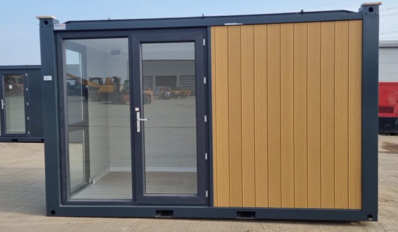 Unused Adacon W400 Containers For Auction: Leeds, UK – 30th April, 1st, 2nd & 3rd May 25 full