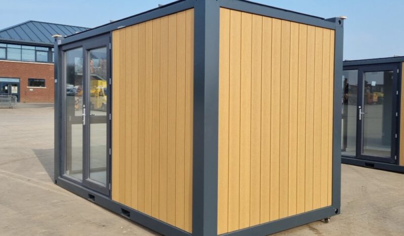 Unused Adacon W400 Containers For Auction: Leeds, UK – 30th April, 1st, 2nd & 3rd May 25 full