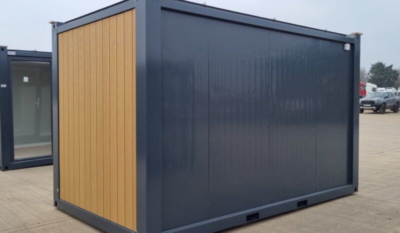 Unused Adacon W400 Containers For Auction: Leeds, UK – 30th April, 1st, 2nd & 3rd May 25 full