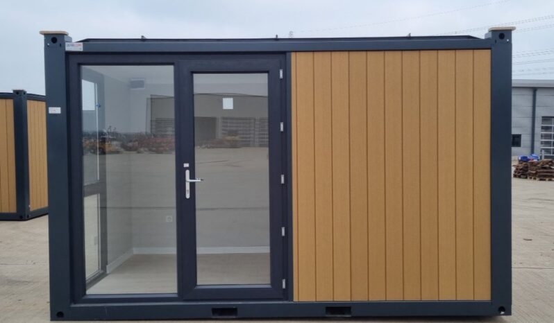 Unused Adacon W400 Containers For Auction: Leeds, UK – 30th April, 1st, 2nd & 3rd May 25 full