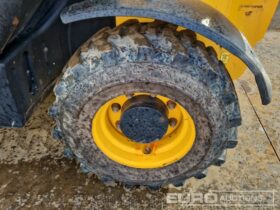 2017 JCB 525-60 Hi Viz Telehandlers For Auction: Leeds, UK – 30th April, 1st, 2nd & 3rd May 25 full