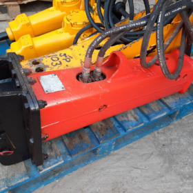3T Breaker Attachment Socomec DMS165 2013