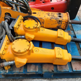 1.5T Breaker Unit Atlas Copco SB102 2018 full