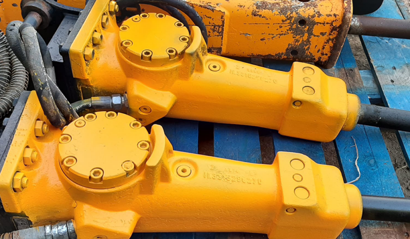 1.5T Breaker Unit Atlas Copco SB102 2018 full