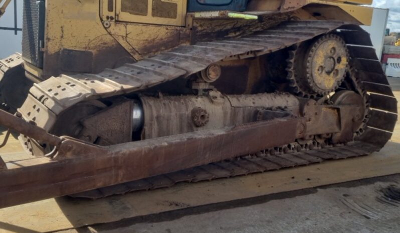 CAT D6R LGP Dozers For Auction: Leeds, UK – 30th April, 1st, 2nd & 3rd May 25 full