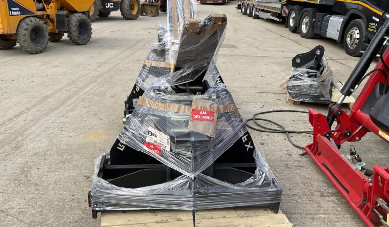 RHINO X PALLET FORKS TO FIT 5-9 TON full