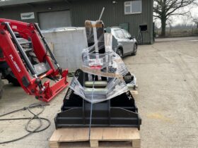 RHINO X PALLET FORKS TO FIT 12-22 TON full