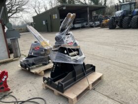 RHINO X PALLET FORKS TO FIT 12-22 TON full