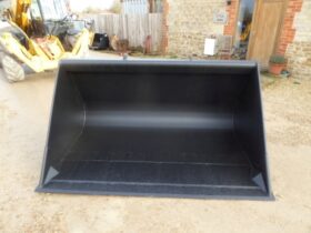 1 New Strimech Bk20 Bucket full