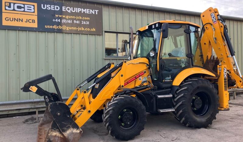 2022 JCB 3CX