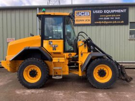 2021 JCB 411