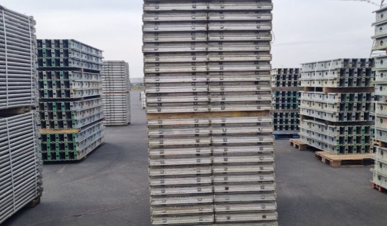 Meva Cross Section to suit Steel Soldiers (2 Bundles of) Asphalt / Concrete Equipment For Auction: Leeds, UK – 30th April, 1st, 2nd & 3rd May 25 full
