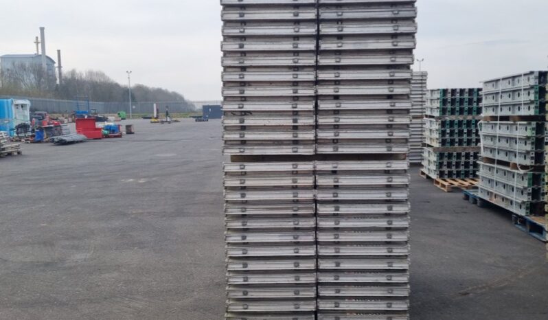 Meva Cross Section to suit Steel Soldiers (2 Bundles of) Asphalt / Concrete Equipment For Auction: Leeds, UK – 30th April, 1st, 2nd & 3rd May 25 full