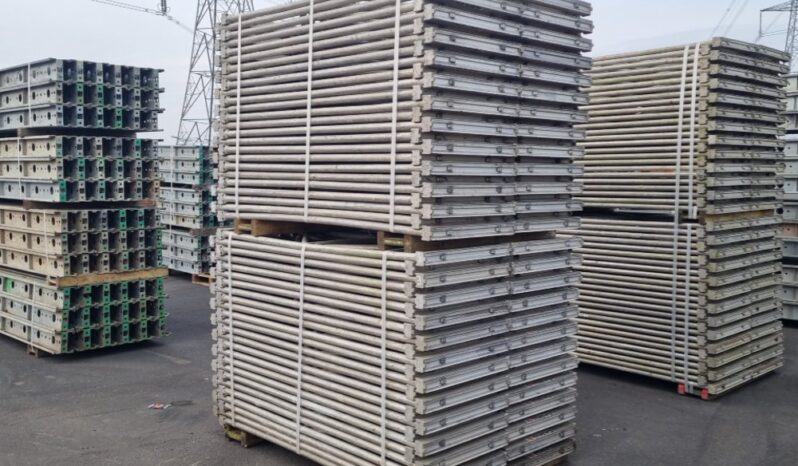 Meva Cross Section to suit Steel Soldiers (2 Bundles of) Asphalt / Concrete Equipment For Auction: Leeds, UK – 30th April, 1st, 2nd & 3rd May 25