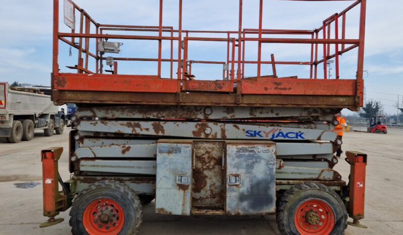 SkyJack SJ8841 Manlifts For Auction: Leeds, UK – 30th April, 1st, 2nd & 3rd May 25 full