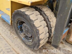 CAT V330B Forklifts For Auction: Leeds, UK – 30th April, 1st, 2nd & 3rd May 25 full