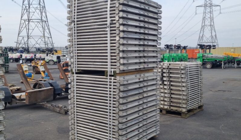 Meva Cross Section to suit Steel Soldiers (2 Bundles of) Asphalt / Concrete Equipment For Auction: Leeds, UK – 30th April, 1st, 2nd & 3rd May 25