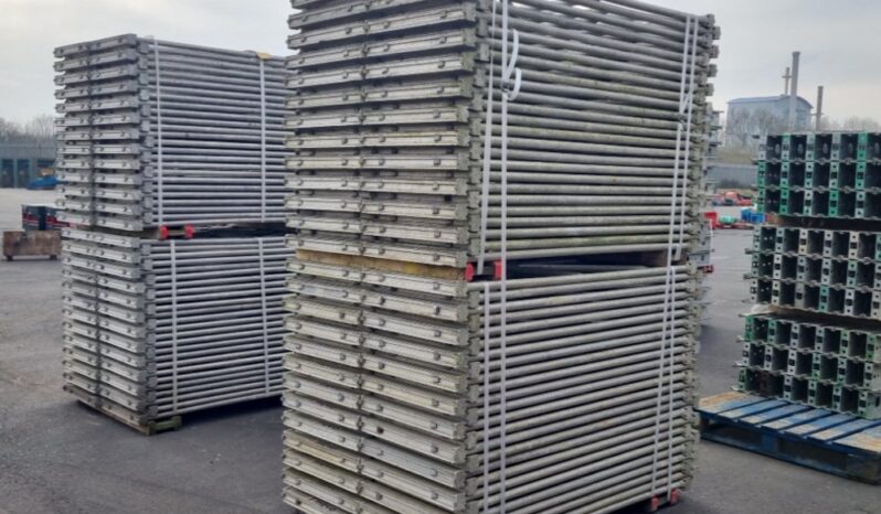 Meva Cross Section to suit Steel Soldiers (2 Bundles of) Asphalt / Concrete Equipment For Auction: Leeds, UK – 30th April, 1st, 2nd & 3rd May 25 full