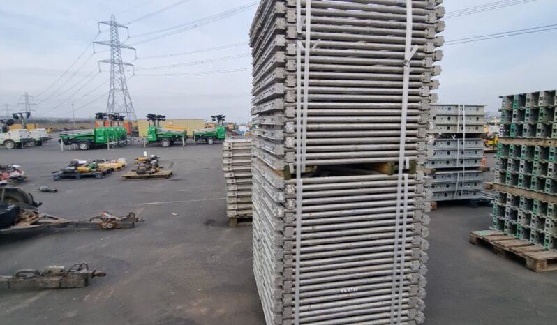 Meva Cross Section to suit Steel Soldiers (2 Bundles of) Asphalt / Concrete Equipment For Auction: Leeds, UK – 30th April, 1st, 2nd & 3rd May 25 full