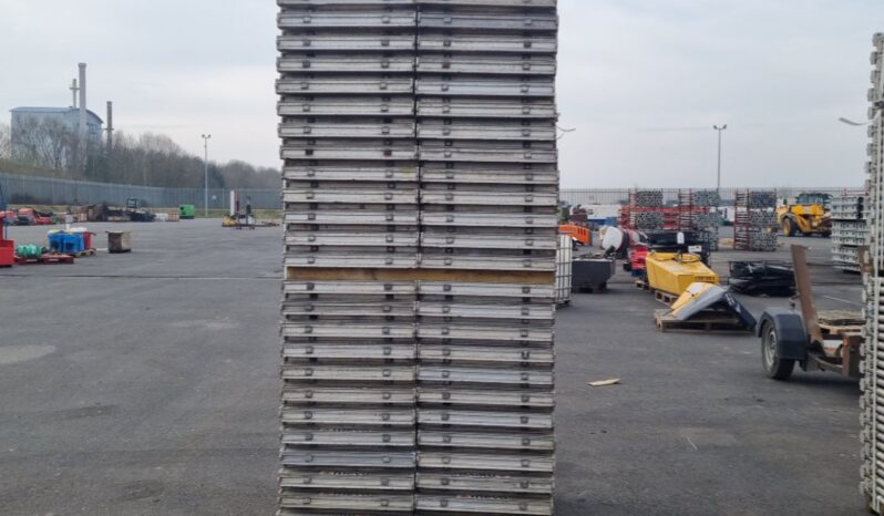 Meva Cross Section to suit Steel Soldiers (2 Bundles of) Asphalt / Concrete Equipment For Auction: Leeds, UK – 30th April, 1st, 2nd & 3rd May 25 full