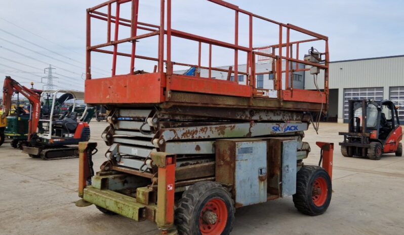 SkyJack SJ8841 Manlifts For Auction: Leeds, UK – 30th April, 1st, 2nd & 3rd May 25 full