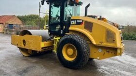 2019 CAT CS66 ROLLER full