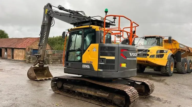 2019 VOLVO ECR 145