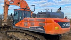 2019 DOOSAN DX420-5