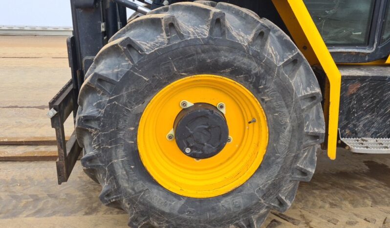 2016 JCB 926 Rough Terrain Forklifts For Auction: Leeds, UK – 30th April, 1st, 2nd & 3rd May 25 full