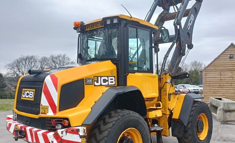 2019 JCB 2019 417 HT T4F LOADING SHOVEL full