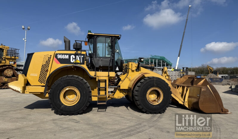 2014 CAT 966M