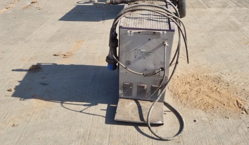 Parweld XTM 301C Generators For Auction: Leeds, UK – 30th April, 1st, 2nd & 3rd May 25 full